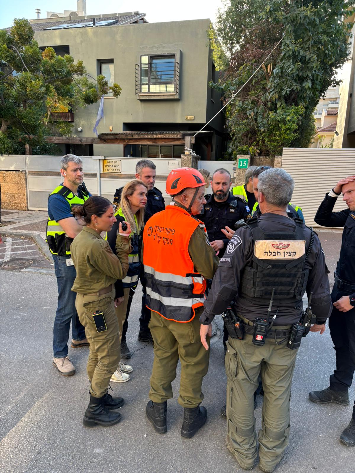 פגיעה של רסיסים בשני מוקדים בעיר