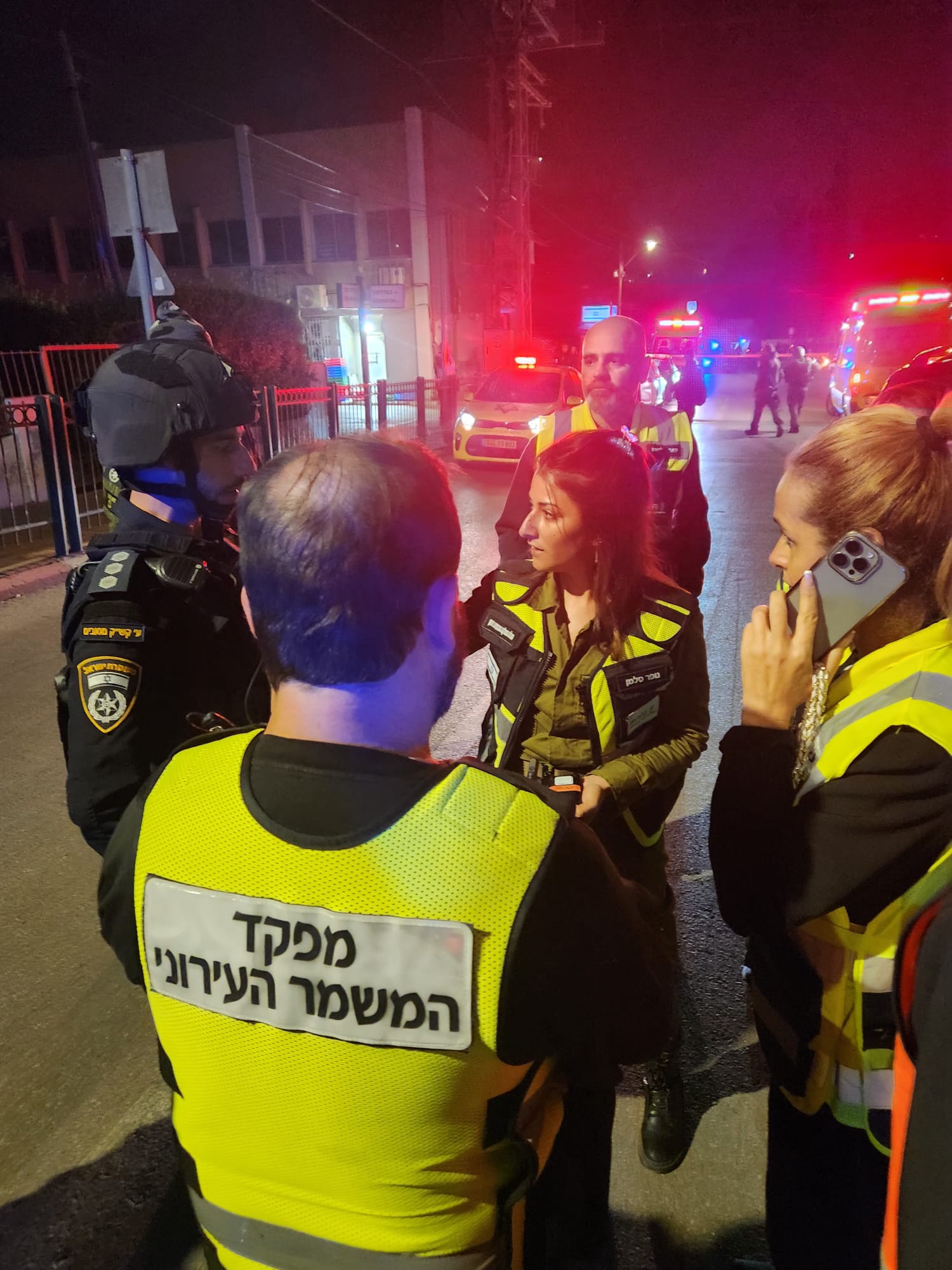 לילה מתוח קריית אונו: פגיעה במבנה מגורים, התושבים נשמעו להנחיות וניצלו