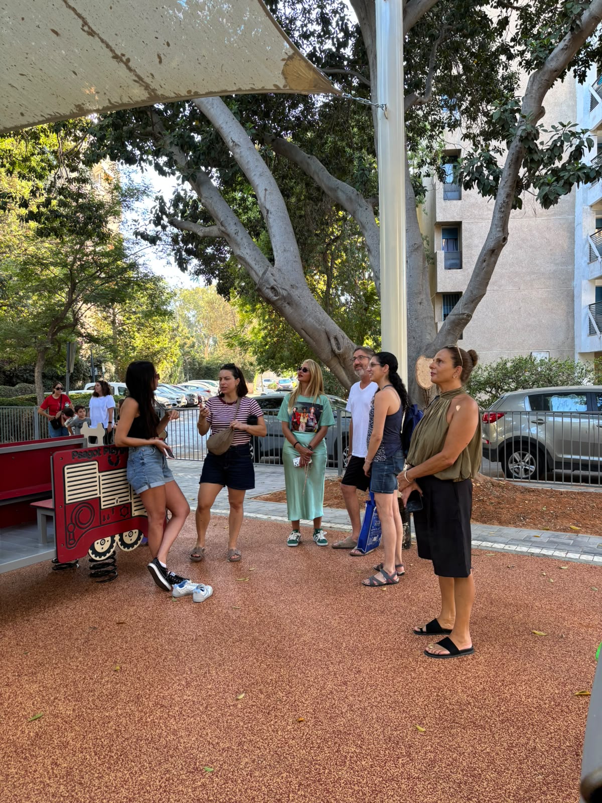  גבירותי ורבותי מהפך: גינת רימון המחודשת נפתחה לציבור